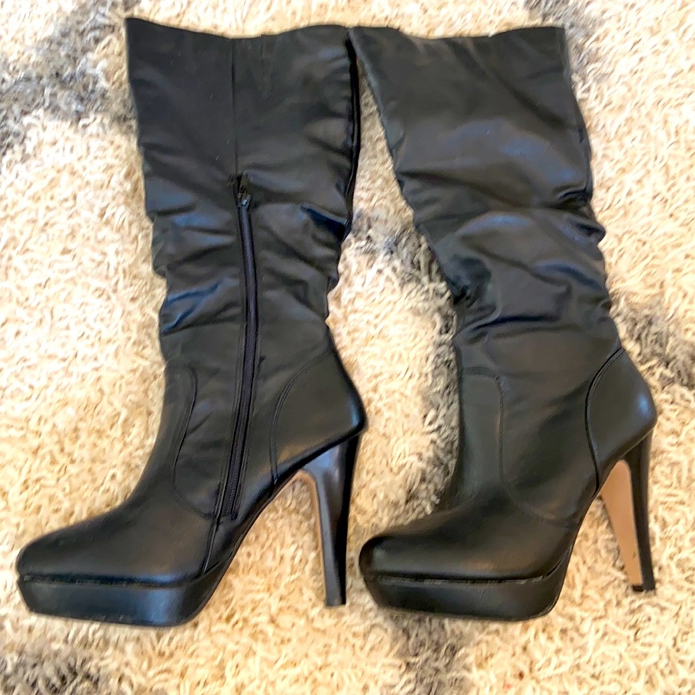 Black Heeled Boots